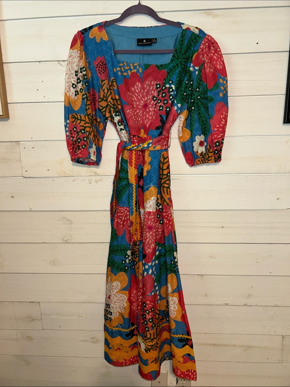 Emily LOVELOCK 🌺 Colorful Floral Maxi Dress with Puff Sleeves
